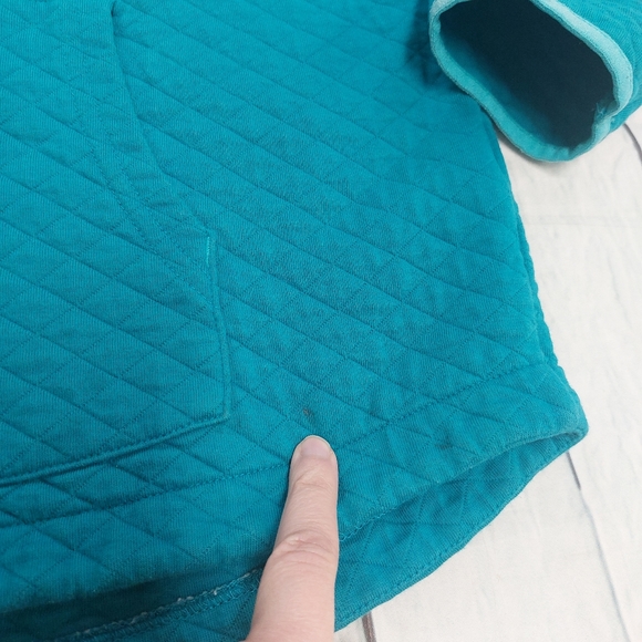 L.L. Bean quilted full zip hooded sweatshirt - Picture 4 of 5